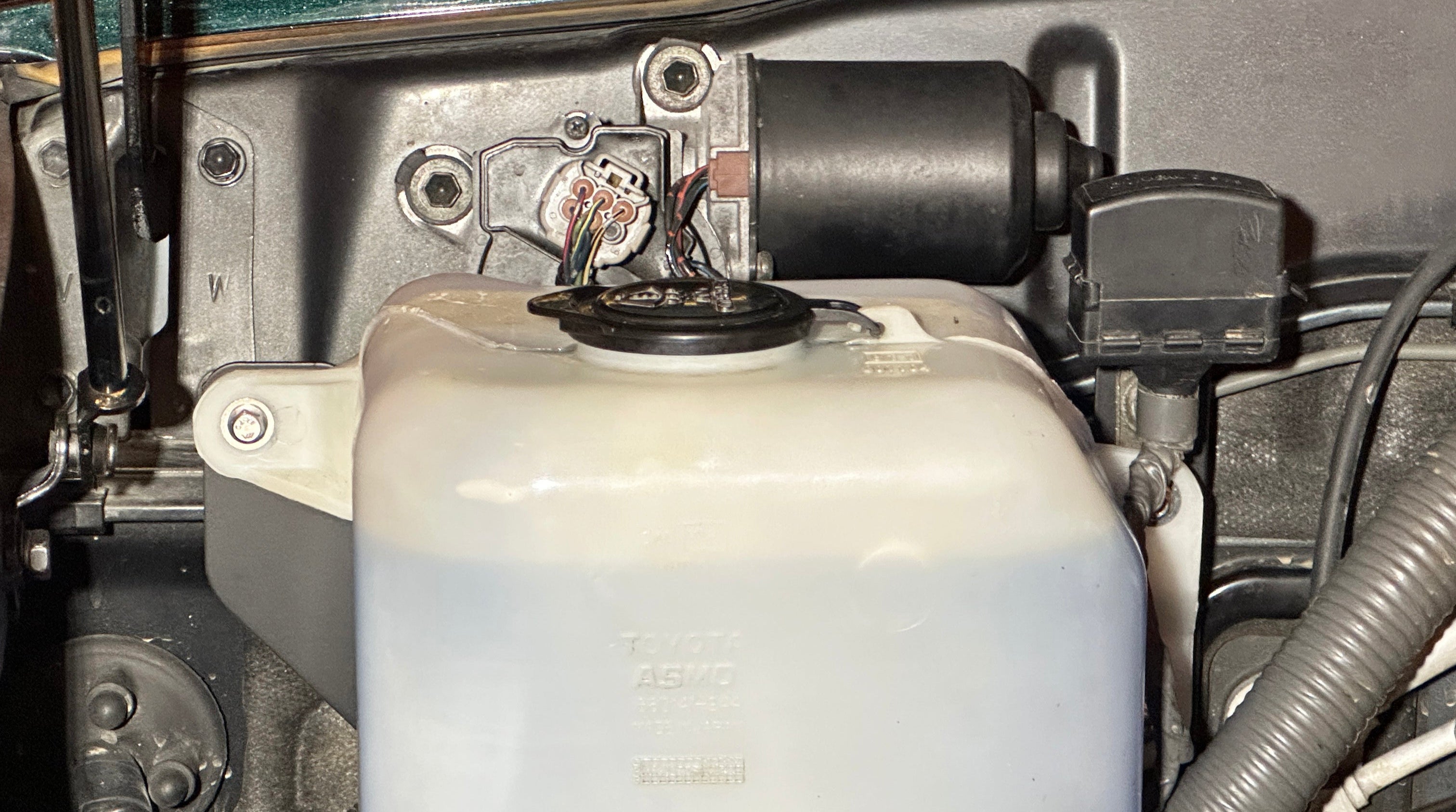 空きボトル Washer Bottle Relocation Kit for 1993-1997 Toyota Land Cruiser 80